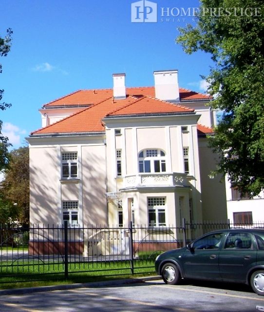 Dom Warszawa