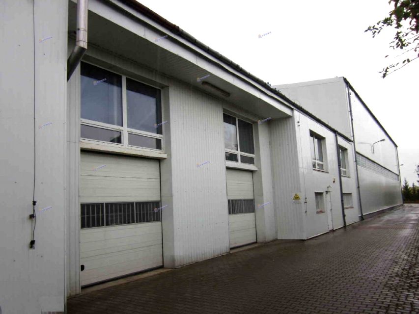 Budynek użytkowy Łomianki