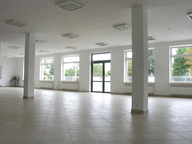 Budynek użytkowy Warszawa