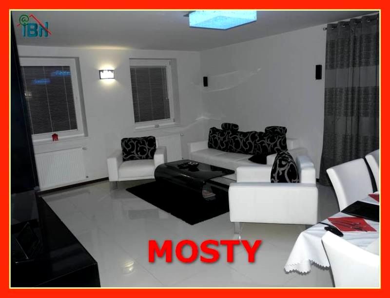 Dom Mosty