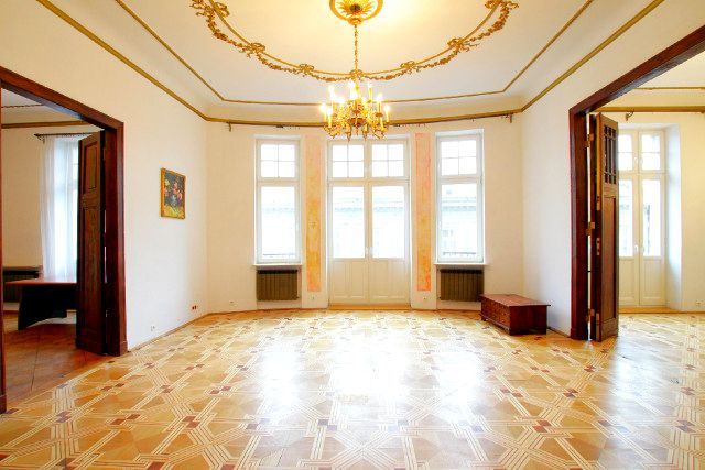 Lokal Warszawa