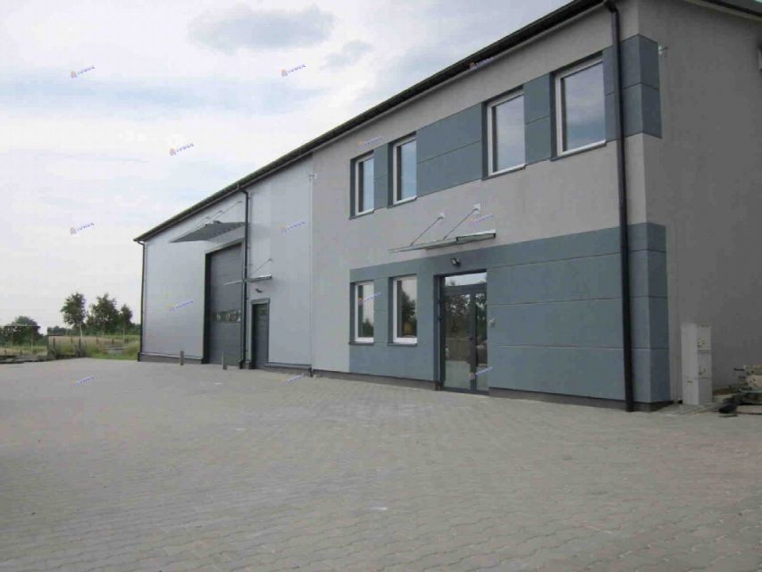 Budynek użytkowy Warszawa