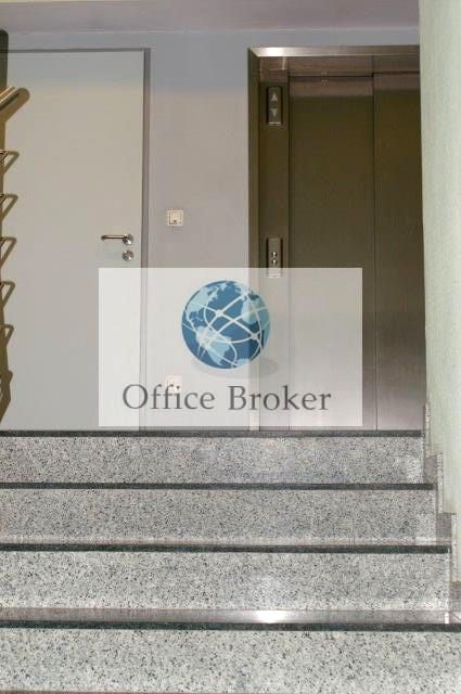 Budynek użytkowy Warszawa