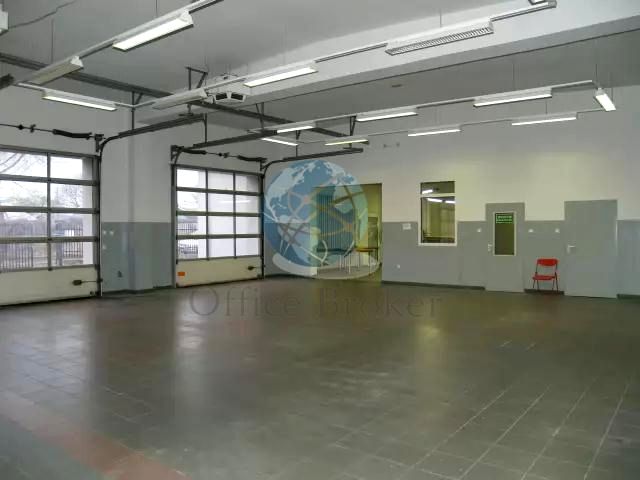 Budynek użytkowy Warszawa