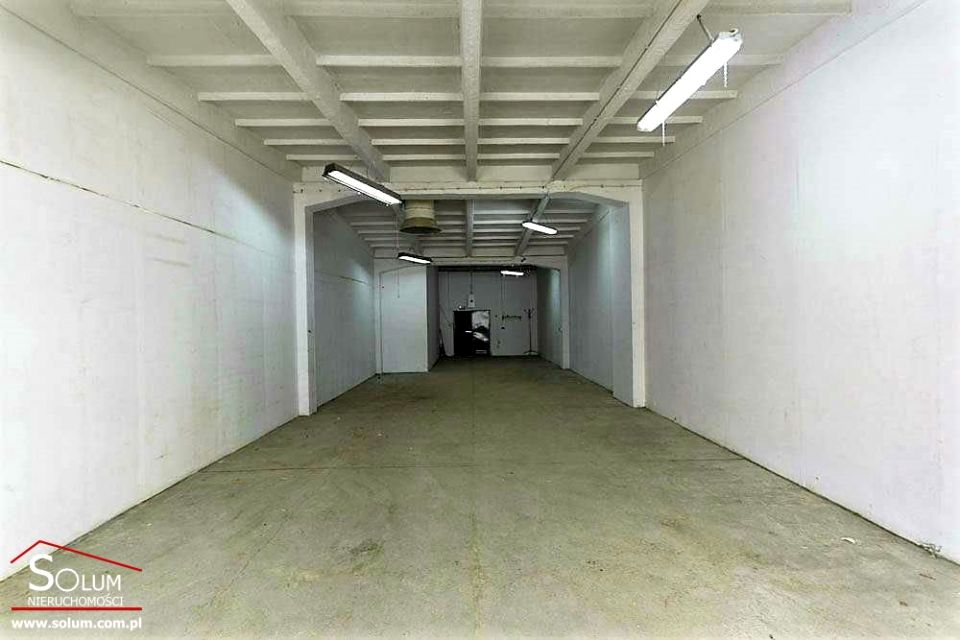 Budynek użytkowy Warszawa