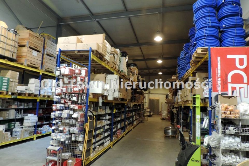 Budynek użytkowy Warszawa