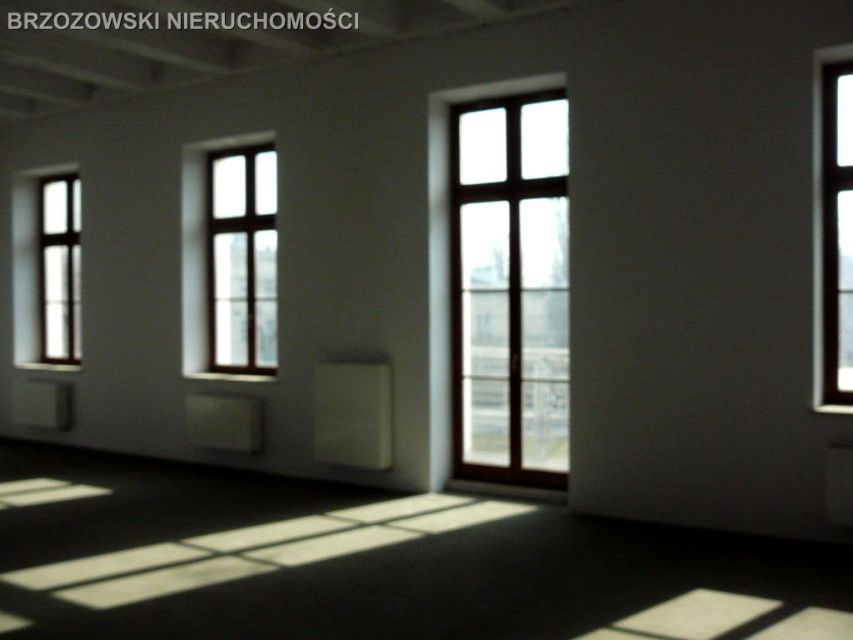 Budynek użytkowy Warszawa