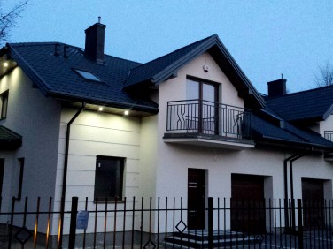 Dom Kobyłka