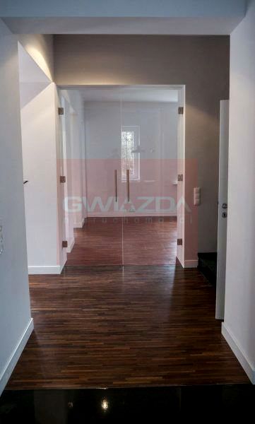 Budynek użytkowy Warszawa