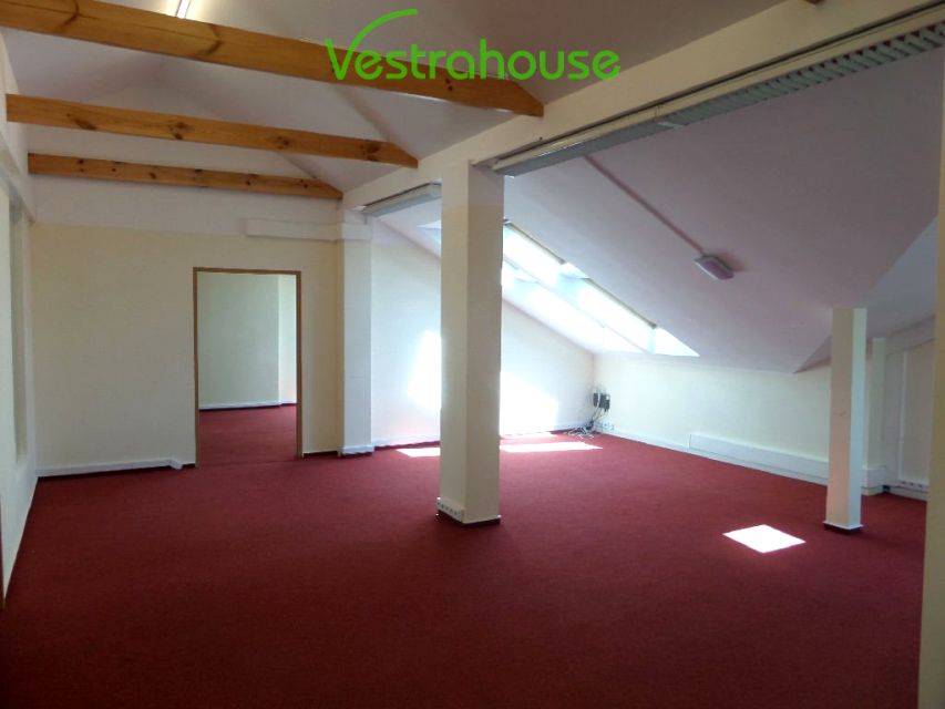 Budynek użytkowy Warszawa