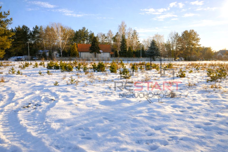 Działka budowlana Szczęsne