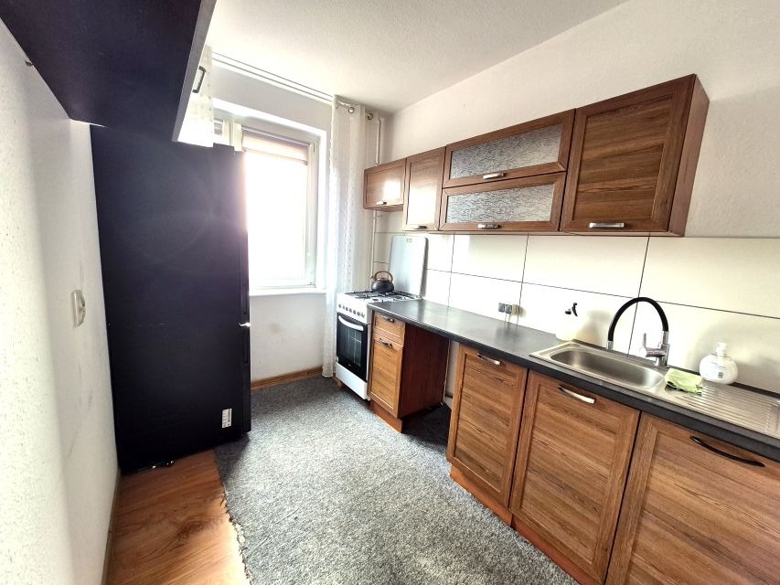 Mieszkanie blok mieszkalny przy lesie