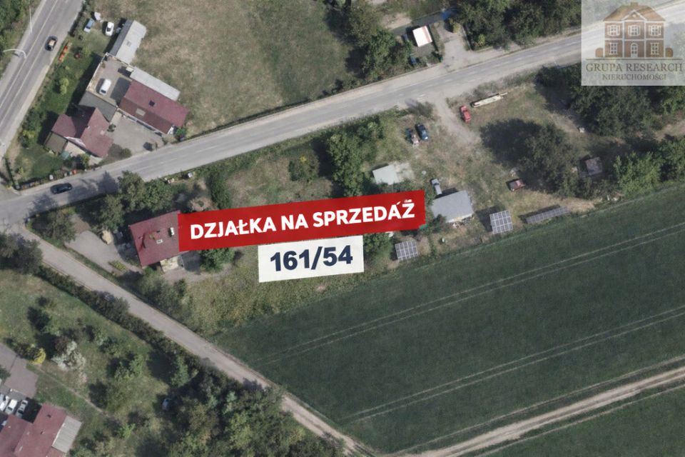 Działka przy lesie