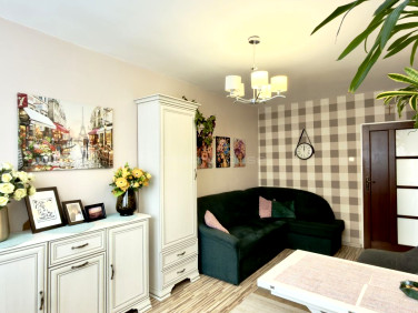 Mieszkanie blok mieszkalny nad jeziorem