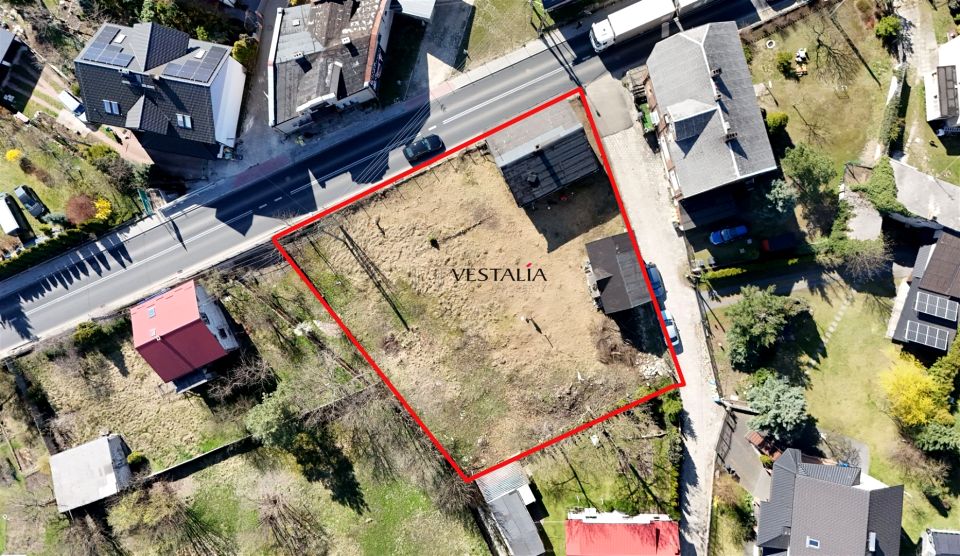 Zabudowana działka Klucze