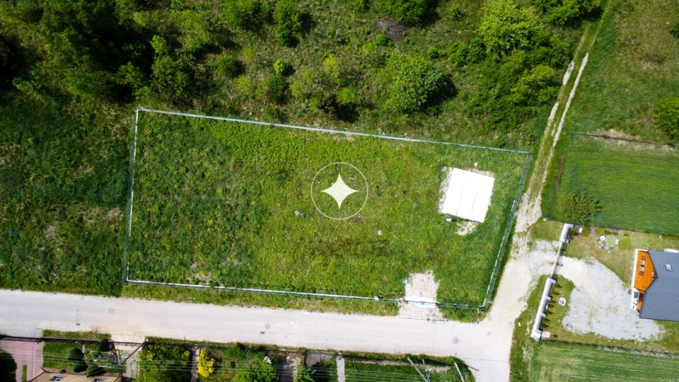 Ogrodzona działka sprzedam