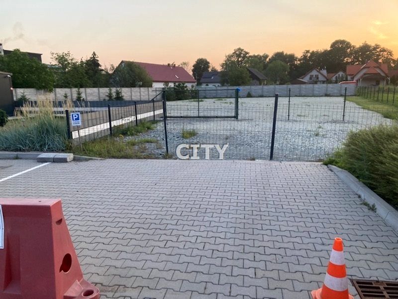 Zabudowana działka Żórawina