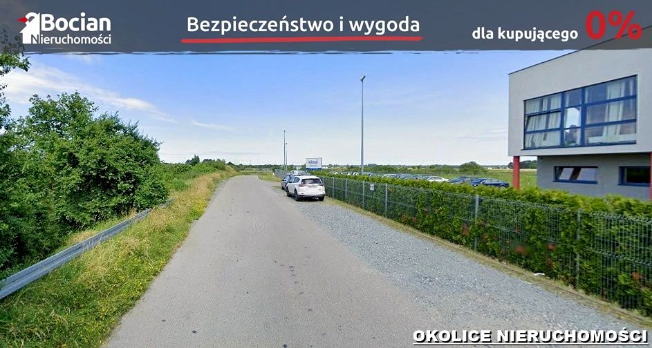 Działka przy lesie