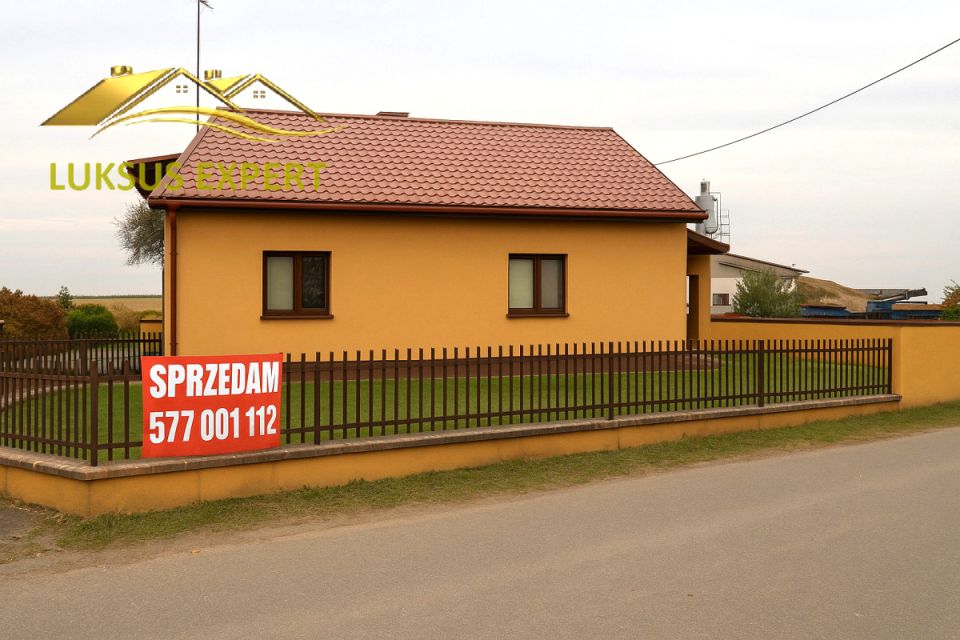 Dom Łęka Mroczeńska