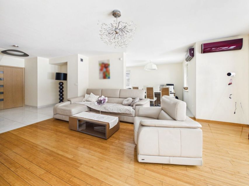 Dom Wojkowice Kościelne