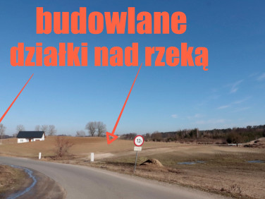 Działka przy lesie