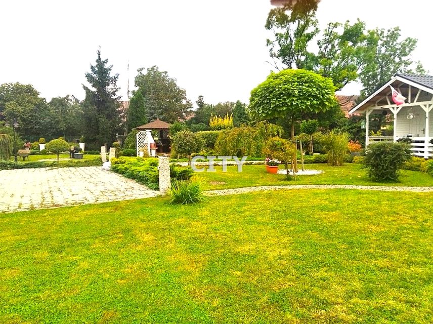 Ogrodzona działka sprzedam