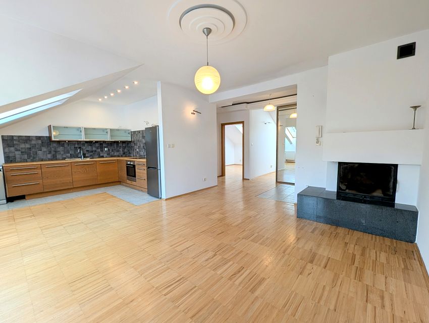 Mieszkanie przy lesie