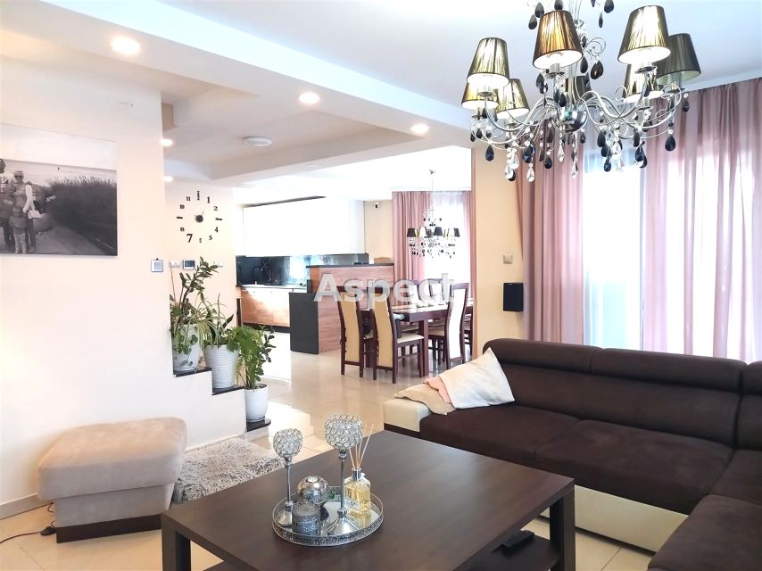 Dom wolnostojący sprzedaż