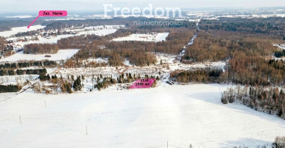 Działka nad jeziorem