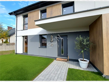 Dom Sobienie-Jeziory