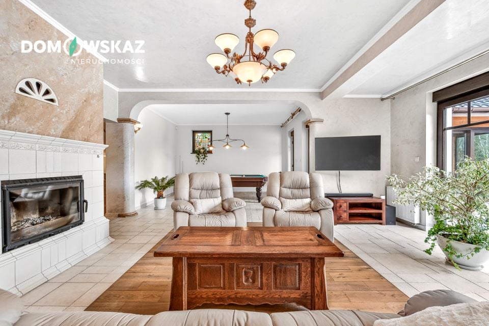 Dom na sprzedaż, 5 pokoi, 229 m², Zawiercie