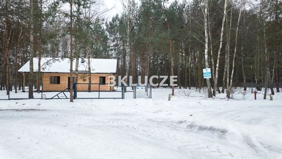 Pusta działka Orchówek