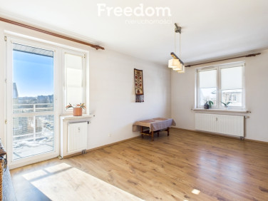 Mieszkanie blok mieszkalny nad rzeką