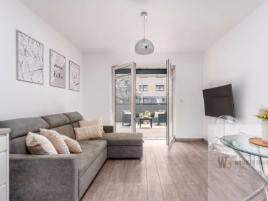 Mieszkanie blok mieszkalny nad rzeką