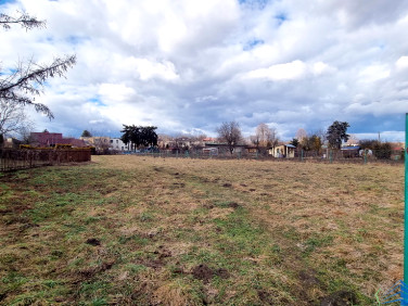 Ogrodzona działka sprzedam