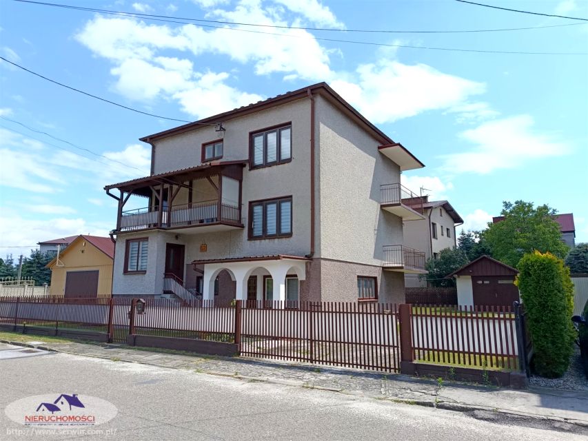 Dom Dąbrowa Tarnowska