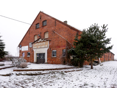 Budynek użytkowy Cedry Wielkie