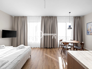 Mieszkanie apartamentowiec nad jeziorem