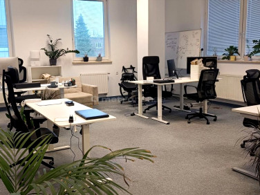 Budynek użytkowy Warszawa