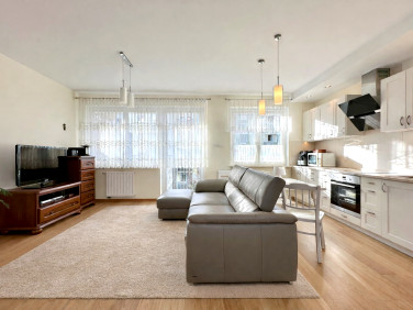 Mieszkanie blok mieszkalny przy lesie