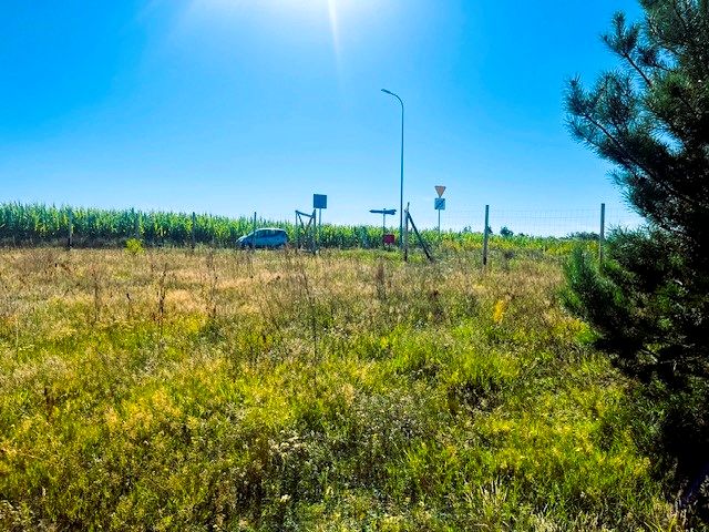 Działka nad jeziorem