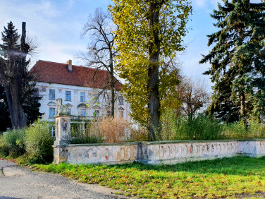 Zabudowana działka Środa Śląska