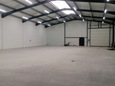 Budynek użytkowy Dawidy Bankowe