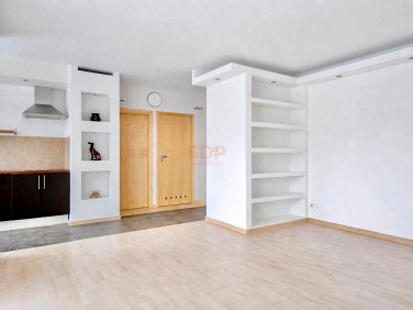 Mieszkanie blok mieszkalny sprzedaż