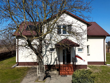 Dom Wola Przybysławska