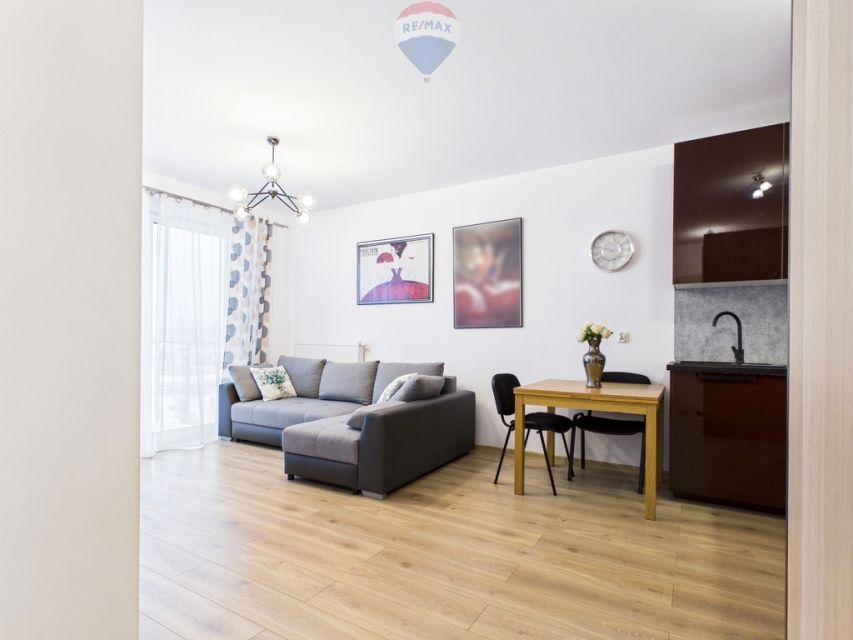 Mieszkanie blok mieszkalny Kowale