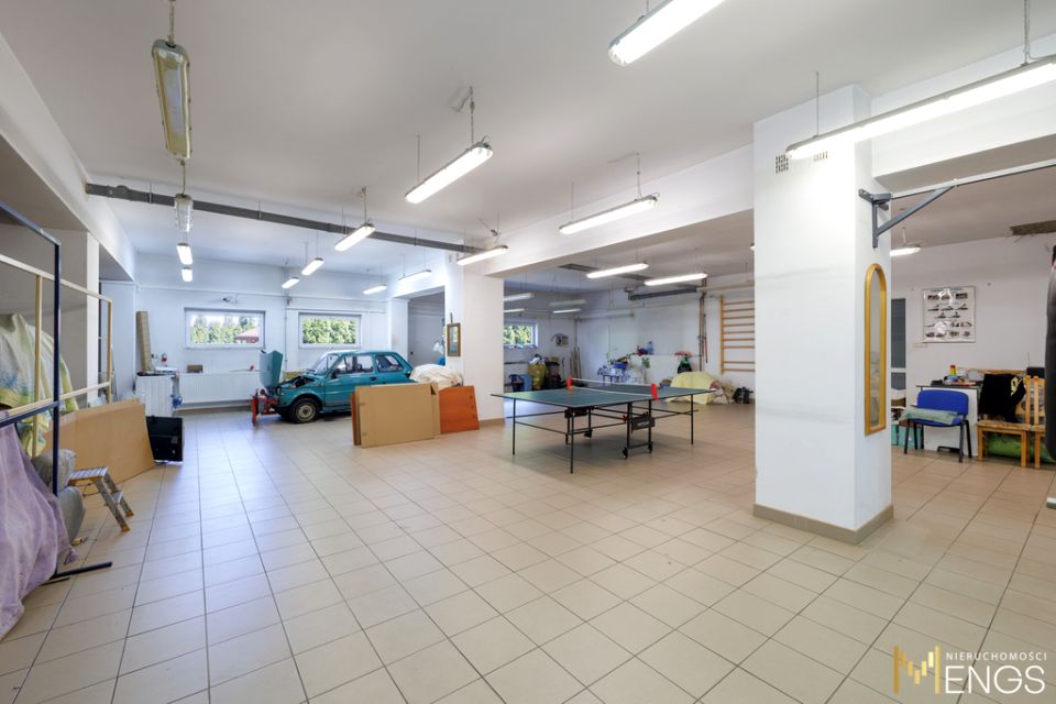 Budynek użytkowy Adamów