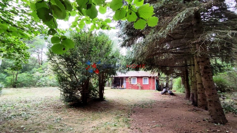 Działka budowlana Bronisławów