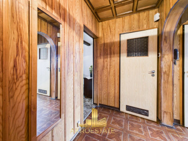 Mieszkanie blok mieszkalny nad jeziorem