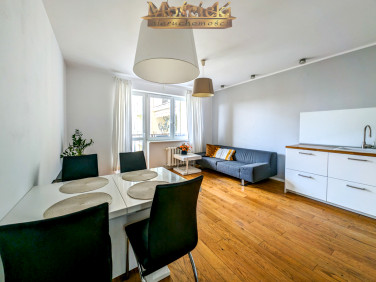 Mieszkanie blok mieszkalny przy lesie